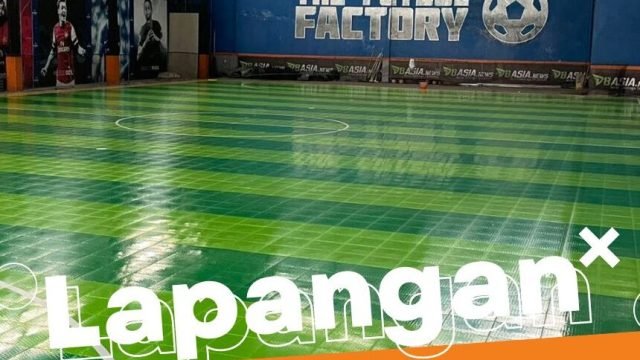 Pembuatan Lapangan Futsal Interlock